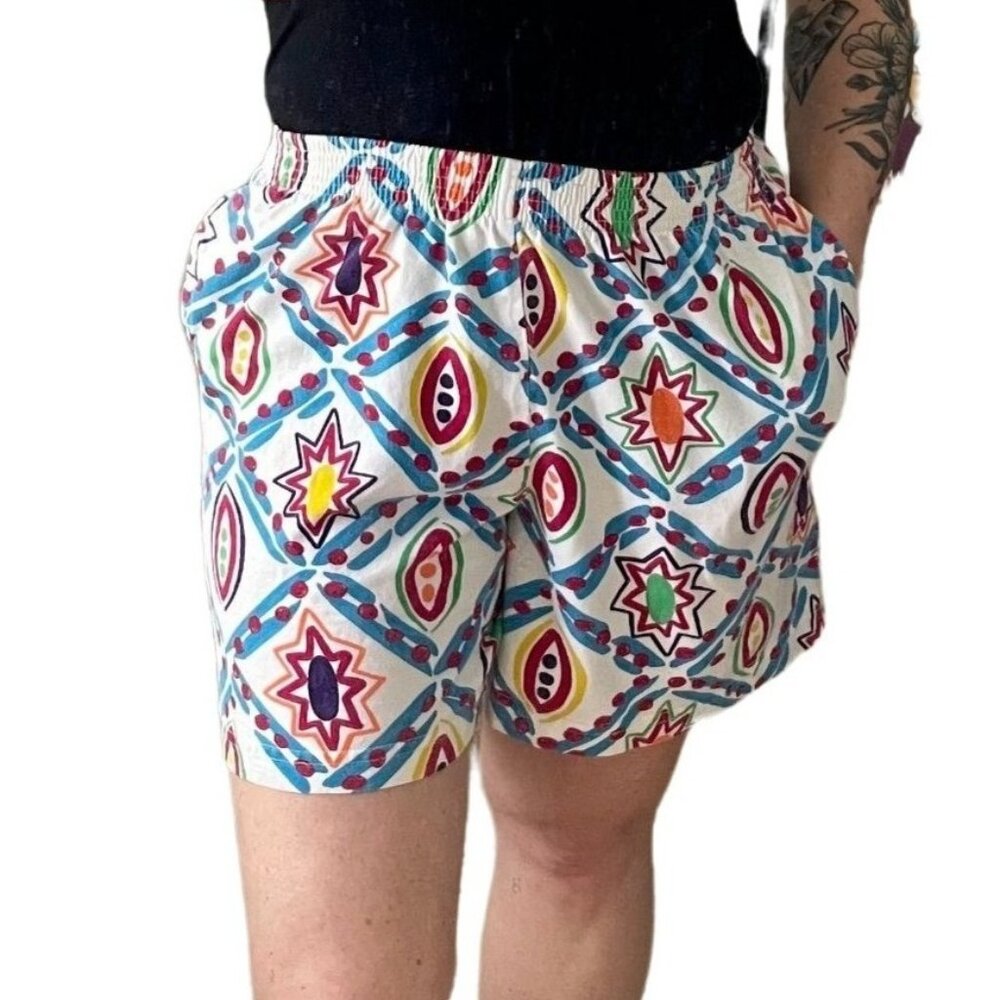 Vintage Sportables 80s/90s Geometric Patterned High Waist Shorts Size Small
